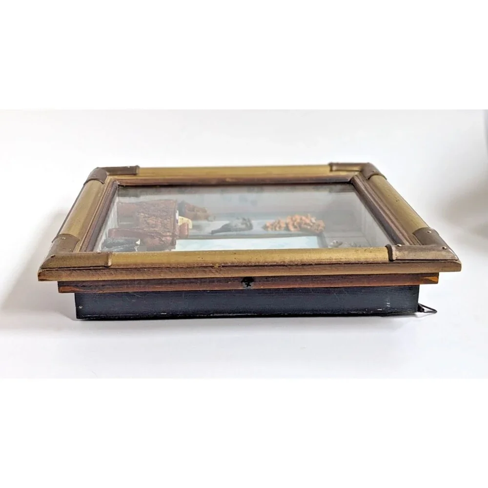 Vintage‎ Seymour Mann Anthropomorphic Cat Victorian Lady Shadow Box Photo Frame